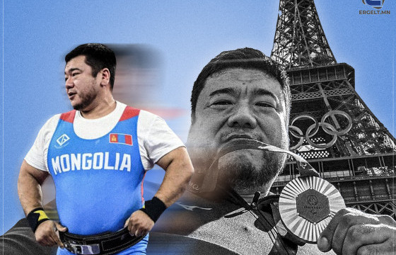 ТҮМНИЙ ДУНДААС АЛДРЫН ОРГИЛД ХҮРСЭН Э.СОДНОМПИЛЖЭЭ