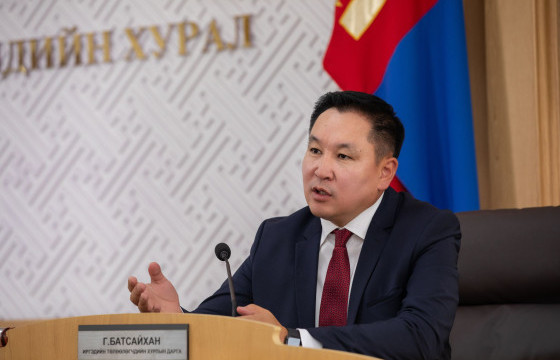 Г.Батсайхан: Сурроны ослоор дахиж нэг ч хүүхэд эндэх ёсгүй