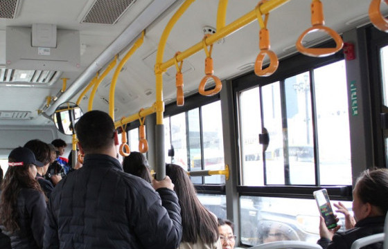Нийтийн тээврийн 600 автобус үнэгүй WiFi-тай боллоо