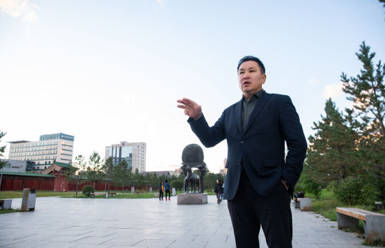 Г.Батсайхан: Стандарт яндангүй мотоцикл, спорт машинаар давхилдан хотын дуу чимээний бохирдлыг өсгөж байна