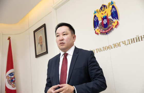  Г.Батсайхан: Хан-Уул дүүргийн нийт долоон хорооны 18 байршилд орон сууцнууд хөрсний усанд автаад байна