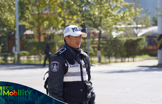 Авто замын хөдөлгөөнийг нээлээ