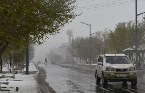 Нойтон цас орж,  шуурахыг анхааруулж байна