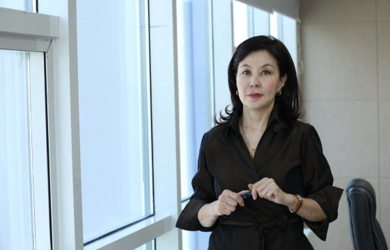 ЭМДЕГ-ЫН ДАРГА Л.БЯМБАСҮРЭНГ ҮҮРЭГТ АЖЛААС НЬ ЧӨЛӨӨЛЖЭЭ