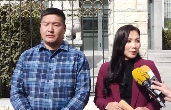 СЭТГҮҮЛЧ Б.УУГАНБАЯР: Говь-Алтай аймгийн дарга Г.Чинбатын талаар бэлтгэсэн нэвтрүүлгийнхээ баримтыг АТГ-д шалгуулна