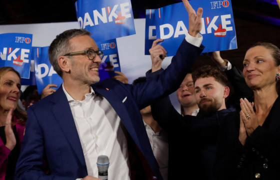 Австрийн парламентын сонгуульд хэт барууны үзэлтнүүд ялалт байгуулжээ