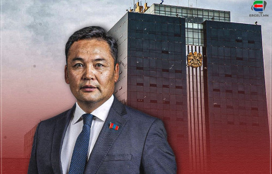 ХАНГАРЬД ОРДНЫГ МАН-ЫН 13 ТӨЛӨӨЛӨГЧ ОРХИЖ БАЙГААГААС ХАМГИЙН ХОЖООТОЙ НЬ 2.6 ТЭРБУМ ТӨГРӨГИЙН ХАДГАЛАМЖТАЙ Б.НЭРГҮЙ