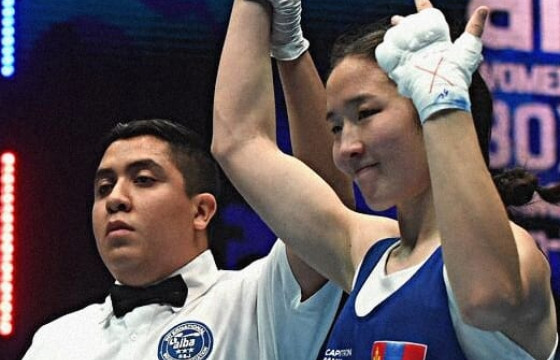 ДЭЛХИЙН ЦОМЫН ХОШОЙ АВАРГА  М.НАМУУН ГЭЖ ХЭН БЭ