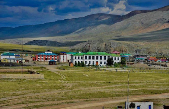 СОНГУУЛЬ ӨГӨХӨӨР ТОНХИЛ СУМАНД ОЧООД АМИА АЛДСАН ХҮҮГИЙН ЭЭЖ: БИДЭНД МАШ ХЭЦҮҮ БАЙНА