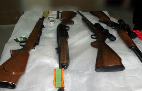 Согтууруулах ундаа хэрэглэсэн үедээ маргалдаж нэгнийгээ бууджээ