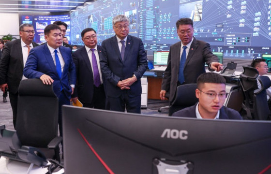 Гашуунсухайт-Ганц мод боомтын хил холболтыг эрчимжүүлэхээр “Чайна Энержи” группийн удирдлагатай тохиролцлоо