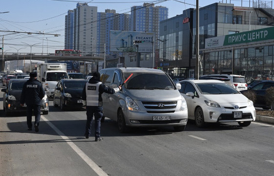 Г.ОТГОНТАМИР: Халтиргаа, гулгаатай үед өвлийн дугуйтай хөдөлгөөнд оролцохыг анхааруулж байна