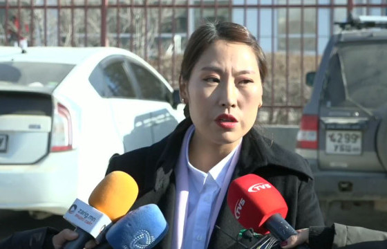 Н.ӨНӨРЦЭЦЭГИЙН ӨМГӨӨЛӨГЧ: Н.Өнөрцэцэг бөөрний архаг дутагдалтай биеийн байдал хүнд байгаа