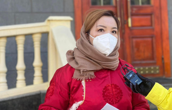 ДАВЖ ЗААЛДАХ ШАТНЫ ШҮҮХЭЭС АНХАН ШАТНЫ ШҮҮХИЙН ШИЙДВЭРИЙГ ҮНДЭСЛЭЛТЭЙ ГЭЖ ҮЗЭН Н.ӨНӨРЦЭЦЭГИЙН 4.9 ЖИЛИЙН ЯЛЫГ ХЭВЭЭР ҮЛДЭЭЛЭЭ