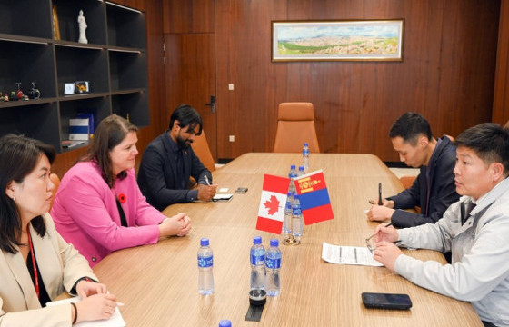 Канад Улсаас Монгол Улсад суугаа Онц бөгөөд Бүрэн Эрхт Элчин сайд Сандра Шүфанийг хүлээн авч уулзав