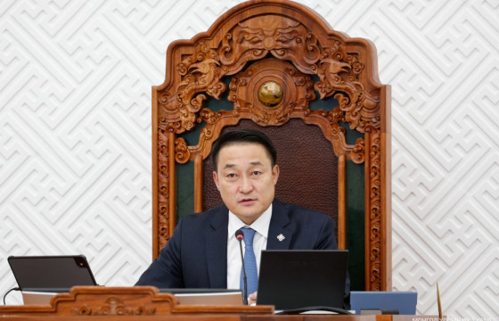 Монгол Улсын 2025 оны төсвийн тухай хуулиудын төслийг баталсантай холбогдуулан УИХ-ын дарга Д.Амарбаясгалан үг хэллээ