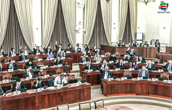 КНОП ДАРСАН БОЛ ШУУД УНАХ ТӨСВИЙН ТӨСЛИЙГ ГИШҮҮДИЙН ГАРЫГ ӨРГҮҮЛСЭН БОЛЖ БАТАЛЛАА, УИХ