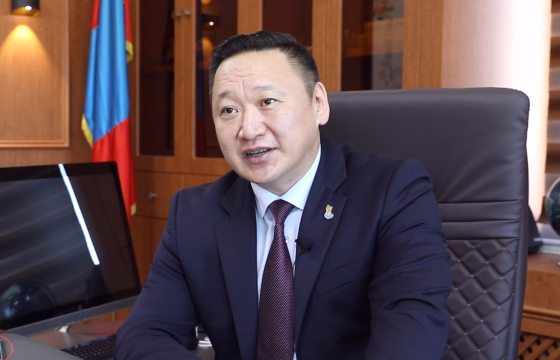 АЛБАН ӨРӨӨНДӨӨ АРХИДАН СОГТУУРЧ, ТАНХАЙРСАН ГЭХ УБЕГ-ЫН ДАРГА Д.ДЭЛГЭРСАЙХАН ГЭЖ ХЭН БЭ