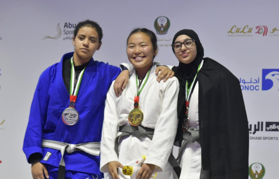 Д.Үүрцайх жюү жицүгийн залуучуудын  дэлхийн аварга болов