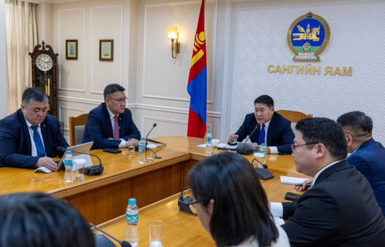 Ерөнхий сайд Л.Оюун-Эрдэнэ хөрөнгө оруулагчдад ээлтэй татварын орчин бий болгох үүрэг өглөө