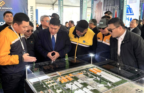 “ЭРДЭНЭС ТАВАНТОЛГОЙ” ХК “MININGWEEK & MINEPRO-2024” ОЛОН УЛСЫН УУЛ УУРХАЙН ҮЗЭСГЭЛЭН, ЧУУЛГА УУЛЗАЛТАД АМЖИЛТТАЙ ОРОЛЦЛОО