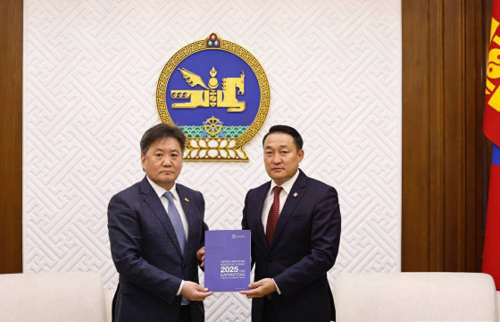 Төрөөс мөнгөний бодлогын талаар 2025 онд баримтлах үндсэн чиглэлийн төслийг өргөн барилаа