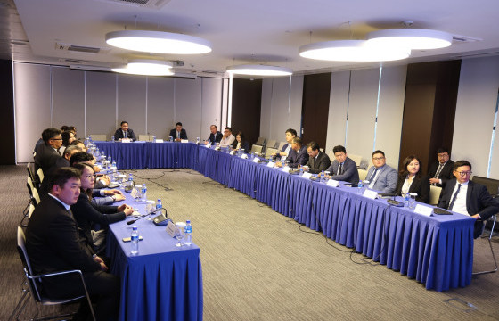 УИХ-ын Эдийн засгийн байнгын хорооны гишүүд Монголбанканд зочиллоо