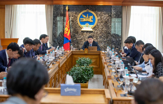 УИХ: 2025 оны Төсвийн тухай хуулийг яаралтай хэлэлцэх эсэхийг дэмжлээ