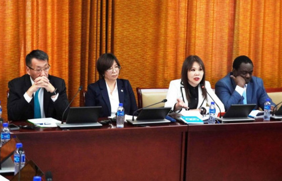 Дэлхийн хүүхдийн өдрөөр хүүхдийн эрх хамгааллын зөвлөлдөх уулзалт боллоо