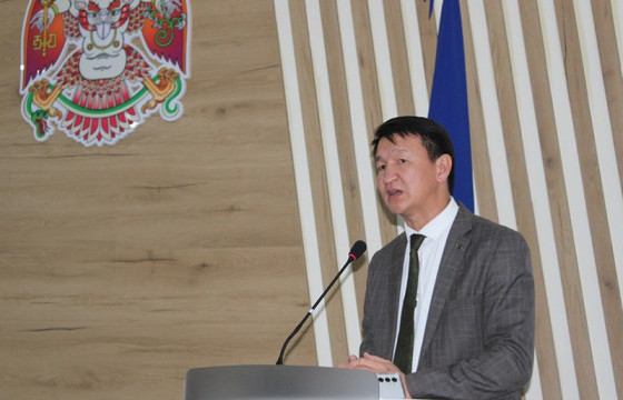 “Олон төвт хот-иргэдийн оролцоо” сэдэвт эрдэм шинжилгээний хурал зохион байгууллаа