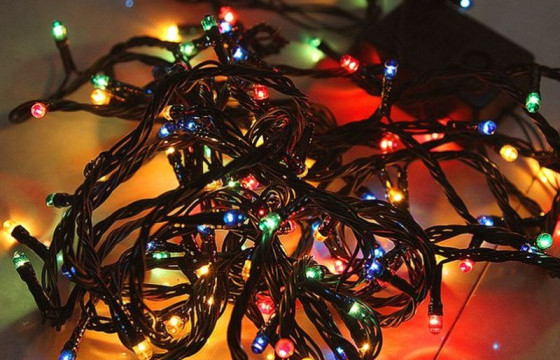 Гацуурын гэрлэн чимэглэлийн галын аюулгүй байдлыг хангахыг зөвлөж байна