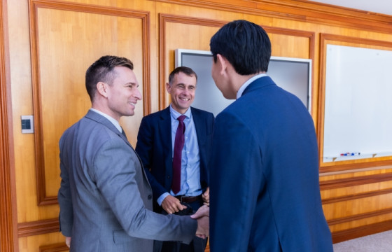 ЗГХЭГ-ЫН ДАРГА Н.УЧРАЛ: ҮНДЭСНИЙ ХИЙМЭЛ ДАГУУЛЫН ТӨСЛИЙГ ЭРЧИМЖҮҮЛНЭ