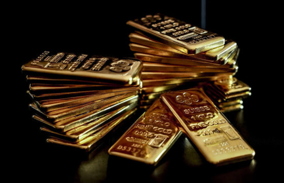 Алтны үнэ нэг хувиар унаж, унц нь $2623 болов