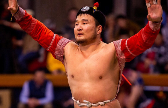 ӨВӨРМОНГОЛЧУУДЫГ СУУДЛААС НЬ ӨНДӨЛЗҮҮЛЖ БУЙ “ЦАХИЛГААН” ЗОРИГОО