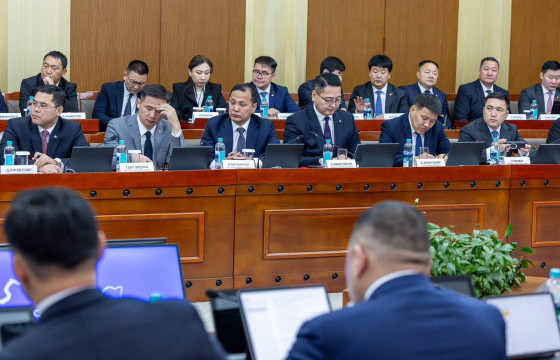 Бүсийн зөвлөл байгуулж, 2040 он хүртэлх хөгжлийн төлөвлөгөө боловсруулахыг Аймаг, Нийслэлийн Засаг дарга нарт Ерөнхий сайд үүрэг болголоо