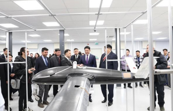 ДРОНЫ ҮЙЛДВЭРИЙН ТЭЗҮ БОЛОВСРУУЛАХ АЖИЛ ЭХЭЛЖЭЭ