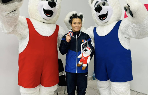 Э.Дэлгэрмаа Иван Ярыгины “Гран при”-гээс мөнгөн медаль хүртжээ