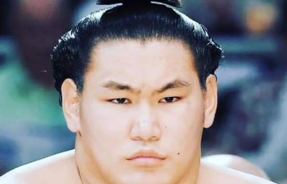  Хоошёрюү Бямбасүрэн Монгол бөхчүүдийн 103 дахь түрүүг хүртлээ