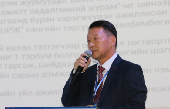 Монголын хөл бөмбөгийн холбооны ерөнхийлөгч М.Болд ажлаа өгөв