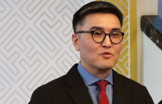  Ч.ЛОДОЙСАМБУУ: АМИА АЛДСАН ИРГЭНД ЭМГЭНЭЛ ИЛЭРХИЙЛЖ ЧАДАХГҮЙ БАЙГАА ЕРӨНХИЙ САЙД ОГЦРОХ ЁСТОЙ