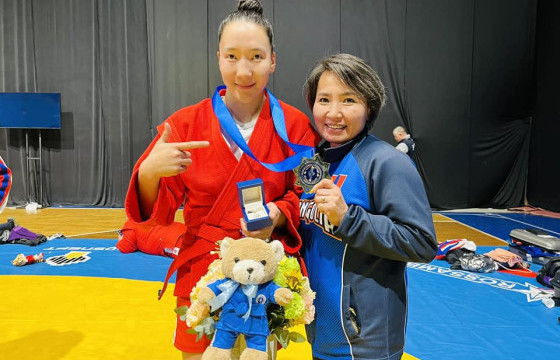 ЭНЭ ӨДӨР ЖҮДОЧИН Ц.СҮНЖИДМАА МЭНДЭЛЖЭЭ