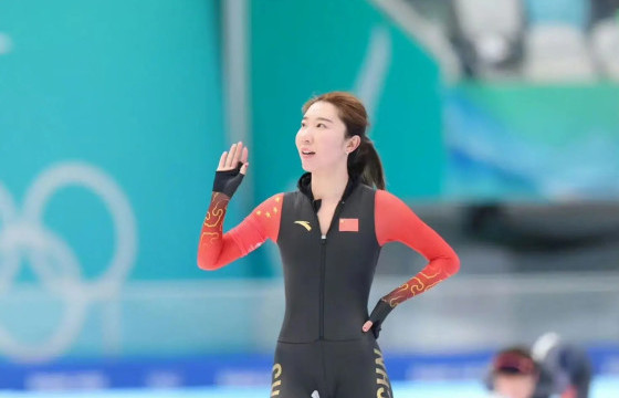 Азийн наадмаас Өвөр Монголын тамирчин гурван алт, хоёр мөнгөн медаль хүртжээ