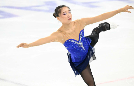 МОНГОЛЫН ИРЭЭДҮЙ 16 НАСТАЙ УРАН ГУЛГАГЧ О.МИШЭЭЛ