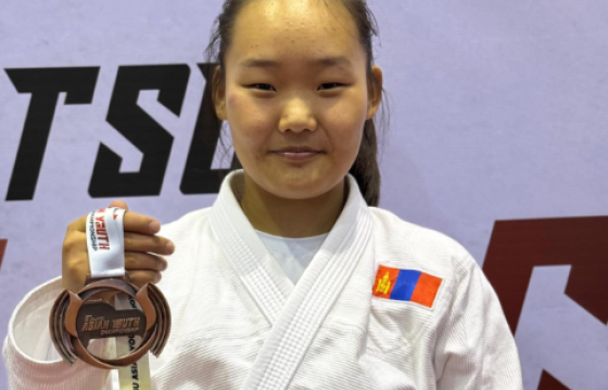 Д.Анударь жюү жицүгийн Азийн аваргаас хүрэл медаль хүртэв