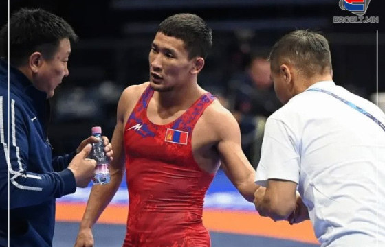 ЭНЭ ӨДӨР ДЭЛХИЙН АВАРГЫН ХҮРЭЛ МЕДАЛЬТ З.ЗАНАБАЗАР МЭНДЭЛЖЭЭ 