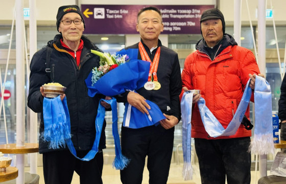 Дугуйн Азийн аваргаас медаль хүртсэн тамирчид эх орондоо ирлээ