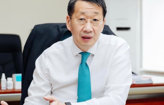 Л.Энх-Амгалан: Хүнд суртлыг арилгаж, цахимжуулна