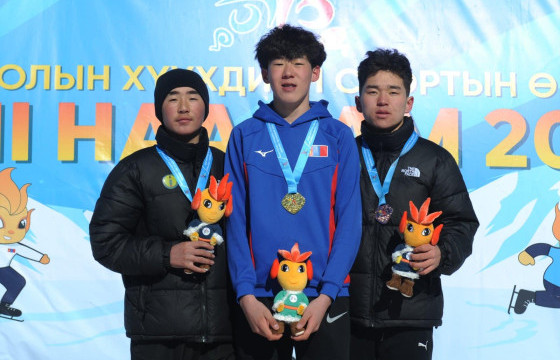Т.Тэмүүлэн хүүхдийн наадмын шорт трейкийн 500 м-ийн зайд алтан медаль хүртэв