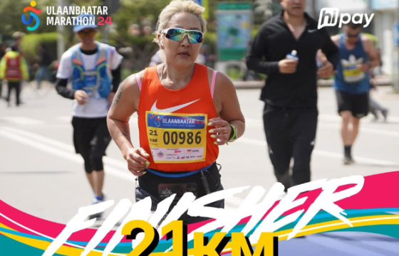 ЭНЭ ӨДӨР ДЭЛХИЙН АВАРГА З.МӨНХЗАЯА МЭНДЭЛЖЭЭ