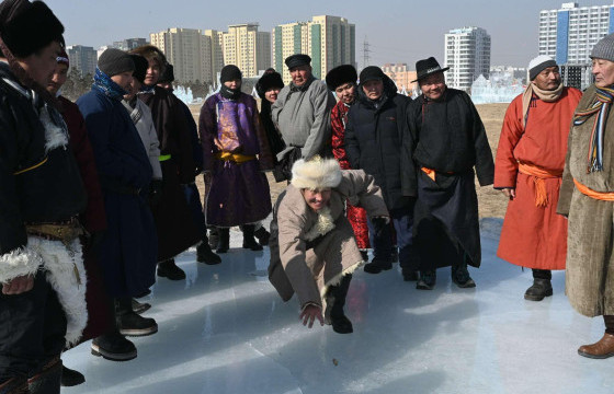 Мөсний шагайн харвааны аваргууд өнөөдөр тодорно